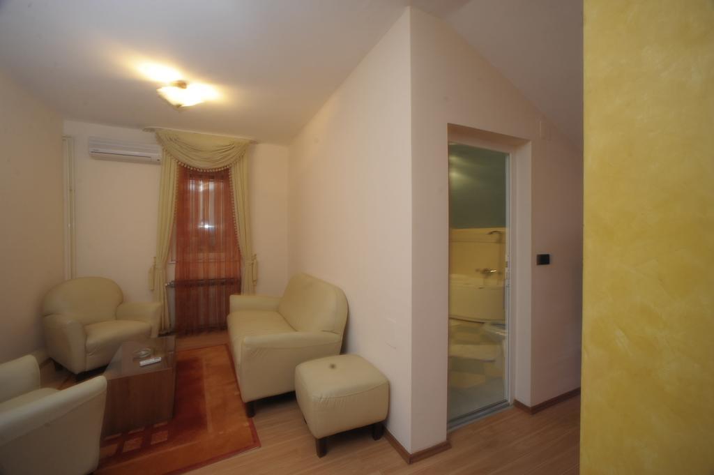 Accommodation Tara Βελιγράδι Εξωτερικό φωτογραφία