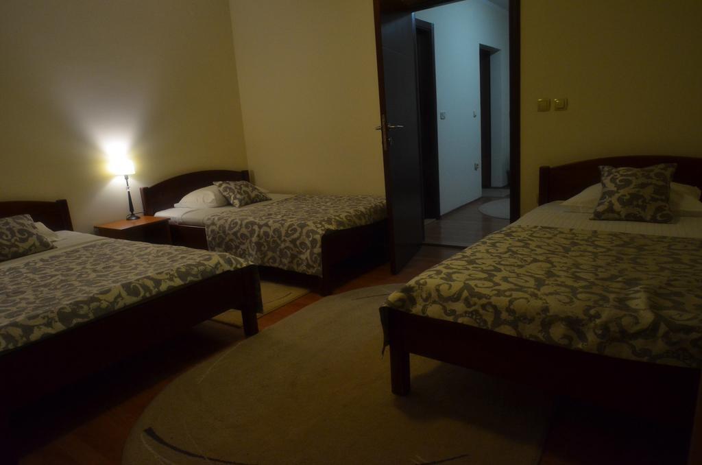 Accommodation Tara Βελιγράδι Εξωτερικό φωτογραφία